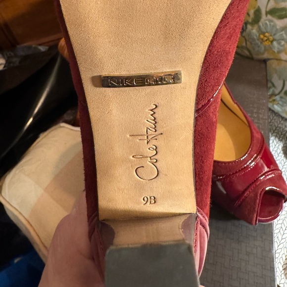 Cole Haan DALYA AIR. PUMP WINE SUEDE Size 9 - Picture 2 of 9